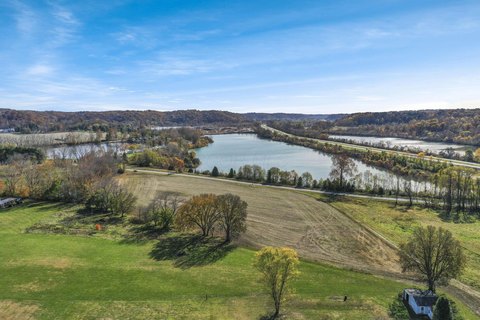 LAND - Lancaster, OH