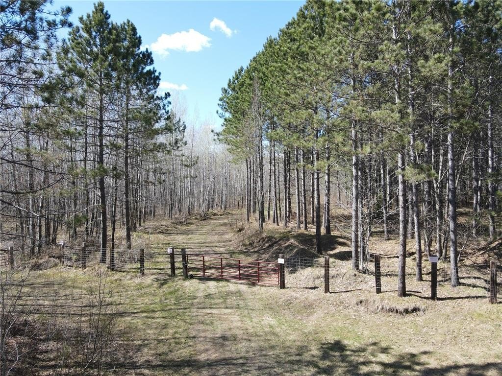 Cloquet Northwoods Recreational Land Retreat