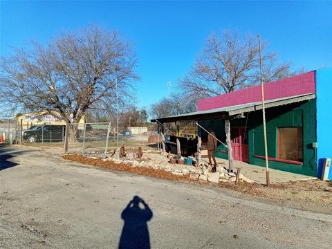 Prime Corner Lot Restaurant Opportunity