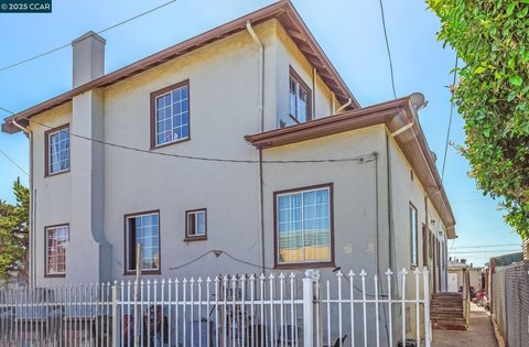 Oakland Multifamily Fixer Opportunity
