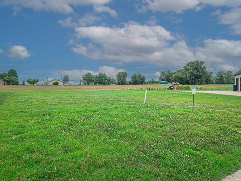 LAND - Evansville, IN