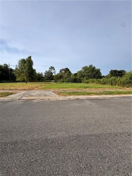 Land, New Orleans, LA