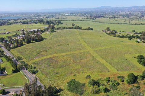 Vineyard Estate Development Land