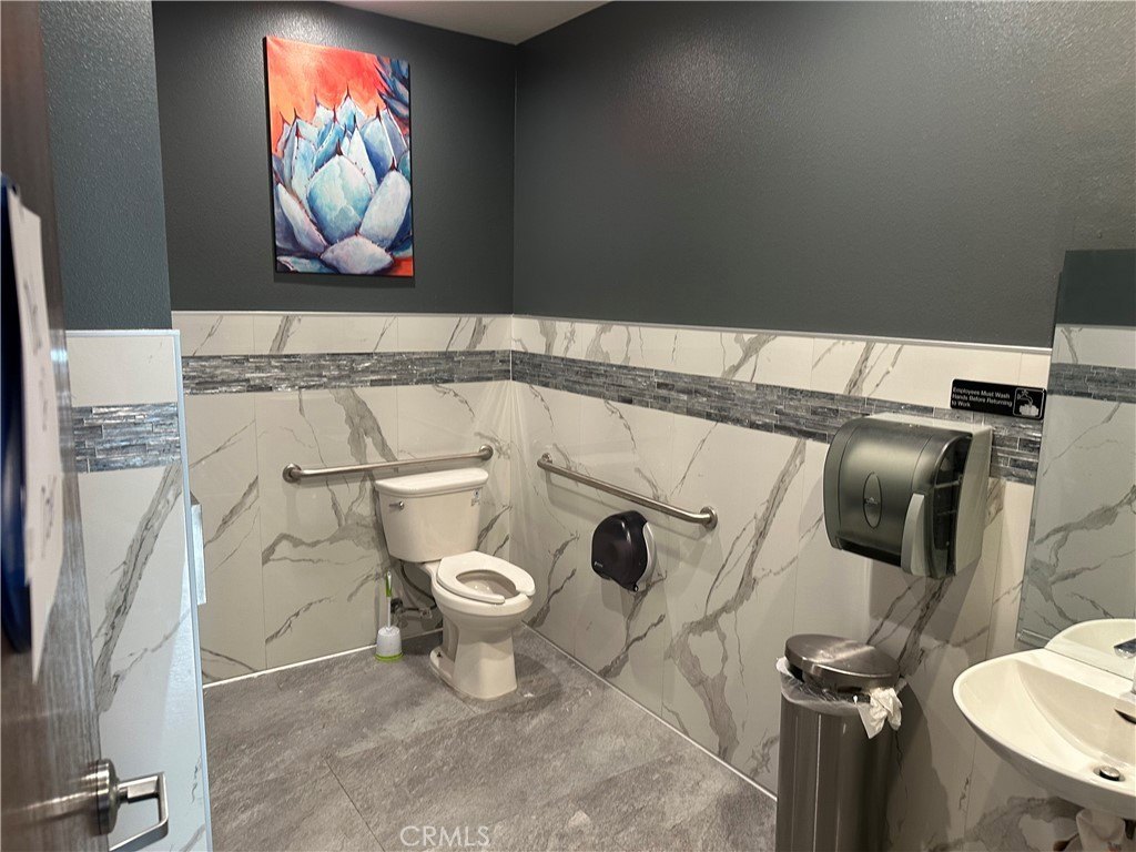 Picture 19