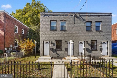 Picture of Duplexes at 24Th St SE 3111, Washington, DC