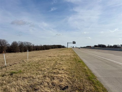 Unimproved Land on I-35E