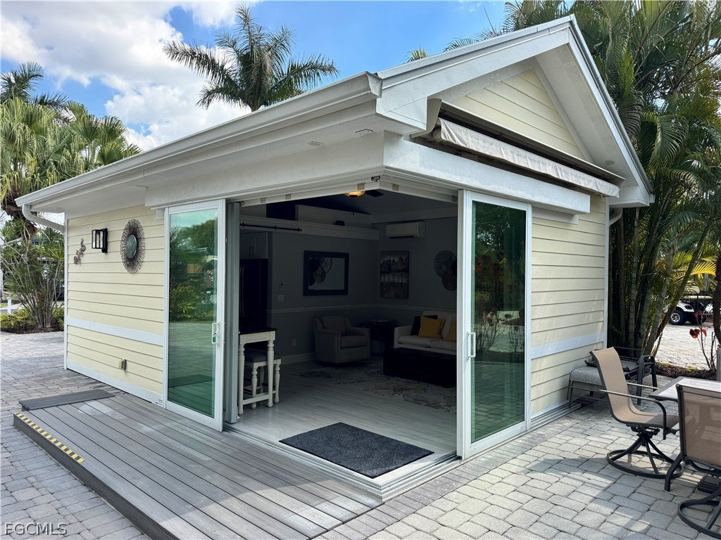 Turnkey Florida Coach House