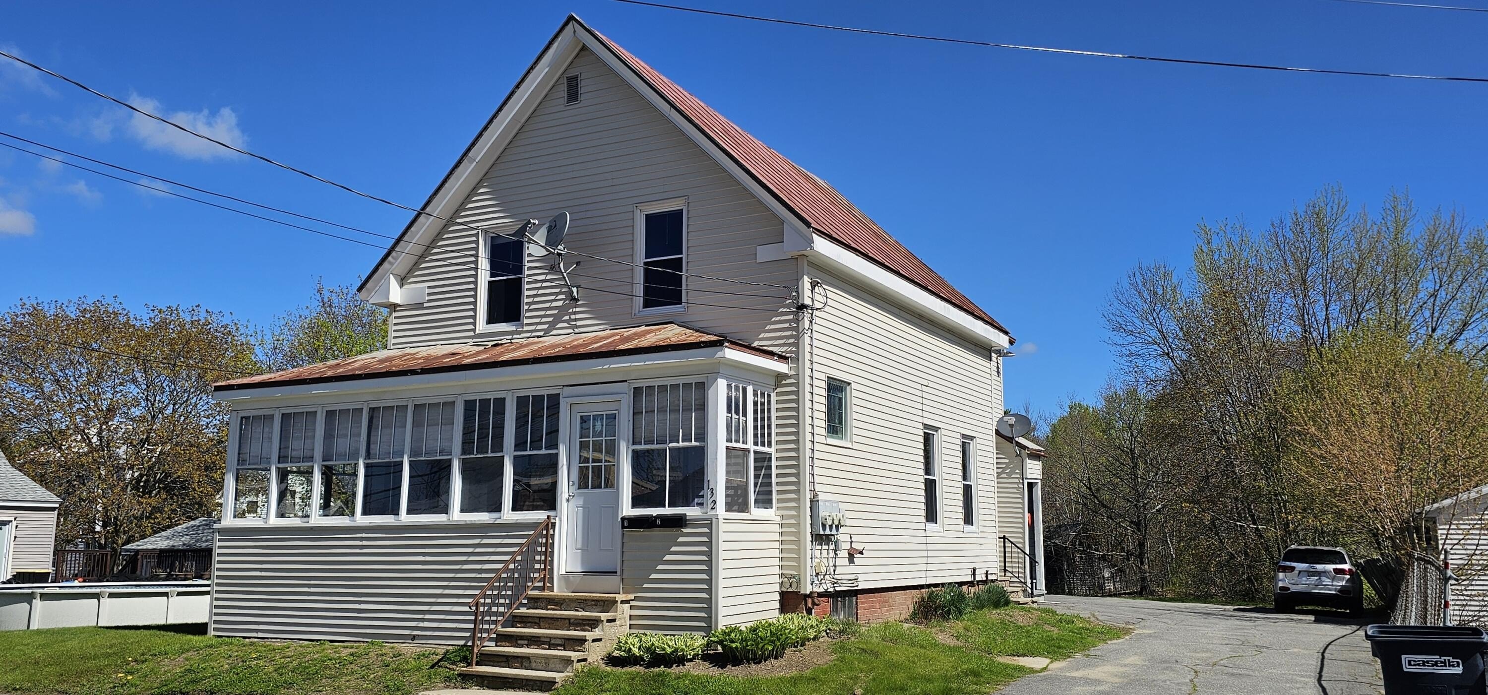 Winslow Multifamily Property with Garage
