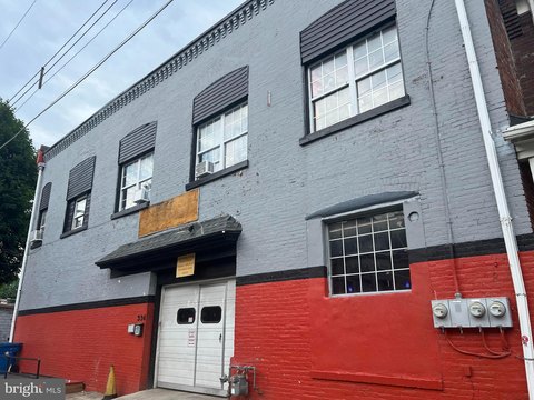 Mixed-Use Property with Automotive Garage