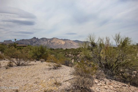 Tucson Land with Mountain Views