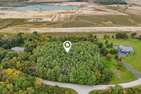 Land, Elburn, IL