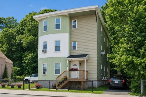 Renovated Triplex with Parking