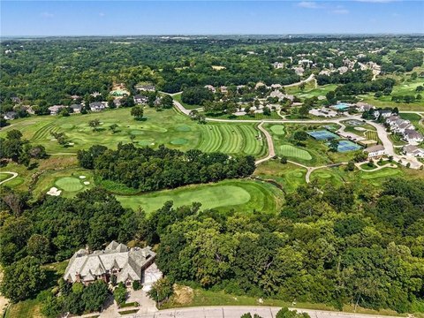 Residential Land in Parkville, Missouri