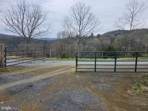 Scenic Potomac Valley Acreage