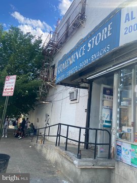 Grocery Store with Apartments