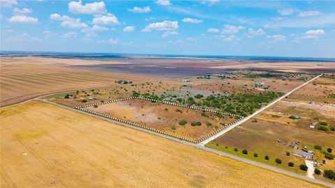 Land, Robstown, TX