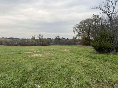 Land, Topeka, KS