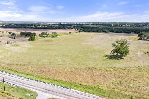 28 Acres in Texas Wine Country