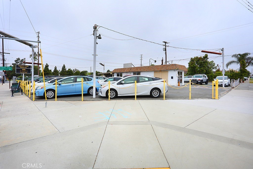 8041 Bolsa Ave, Westminster, CA 92683
