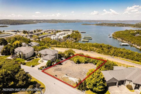 Hollister, MO Lake View Lot