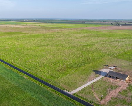 7 Acres Ready for Homestead