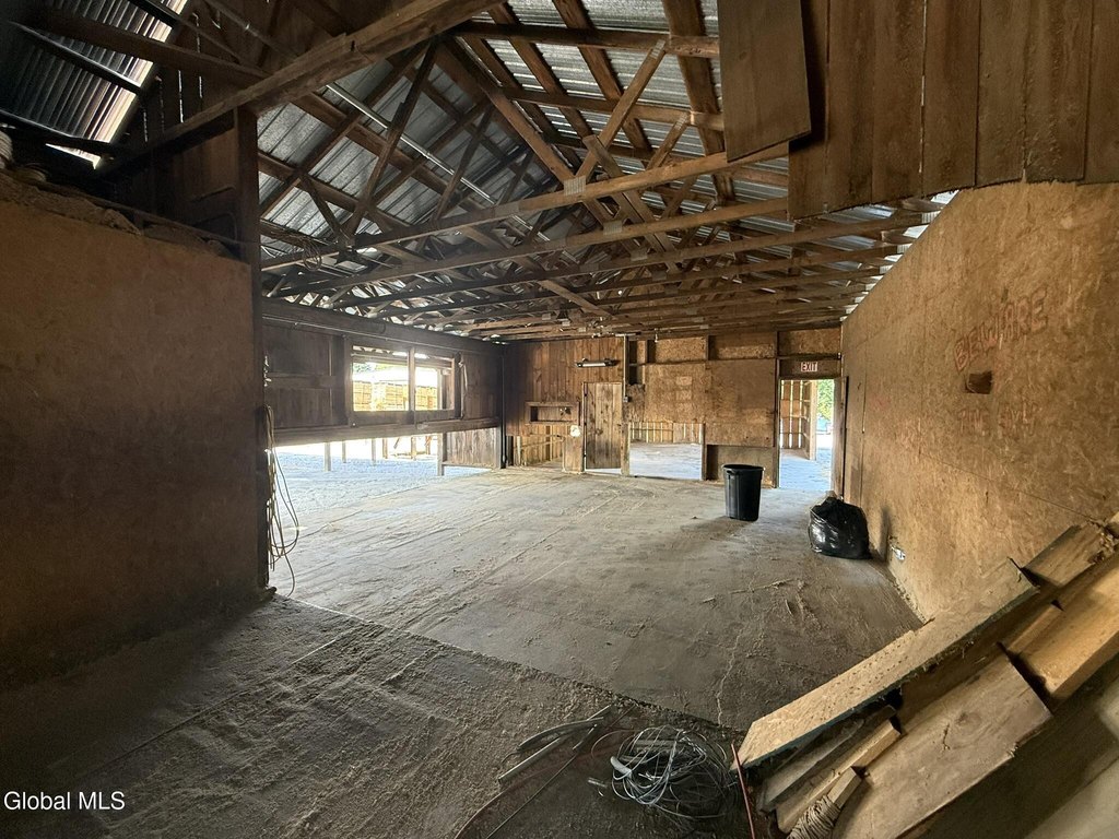 Picture 16