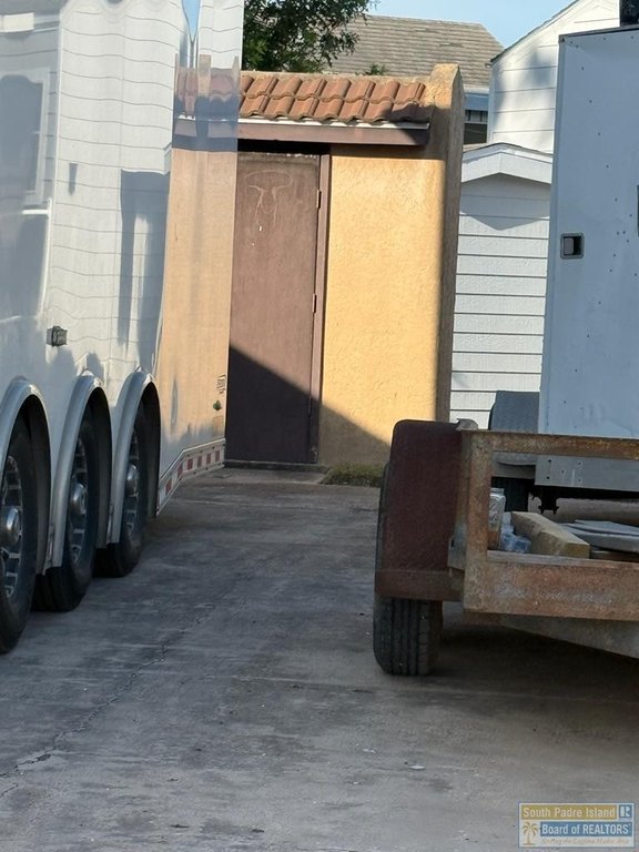 Picture 4
