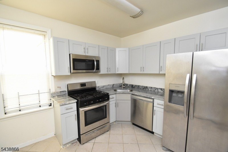 Picture 12