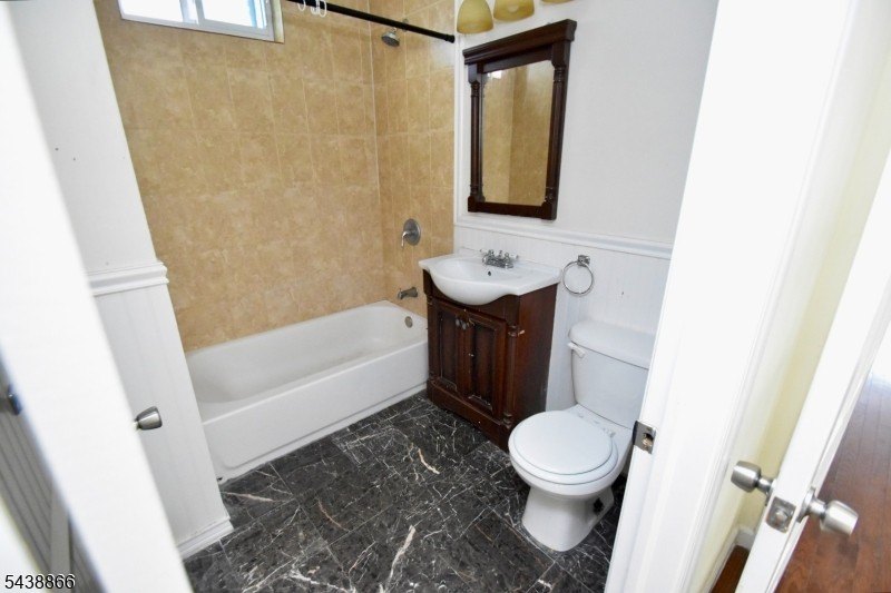 Picture 16
