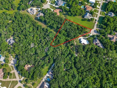 1.3 Acre Homesite in Cedar Hill