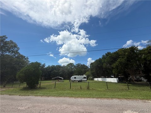 Land, Inglis, FL