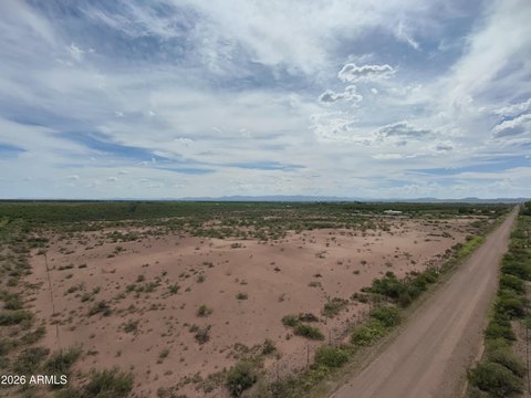 Land in Cochise County, Arizona
