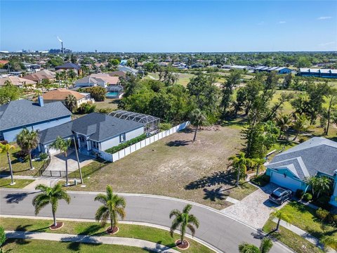 Residential Land in Golf & Sea