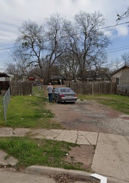 Land, Dallas, TX