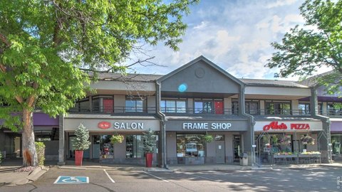 Salon-Built Retail Space