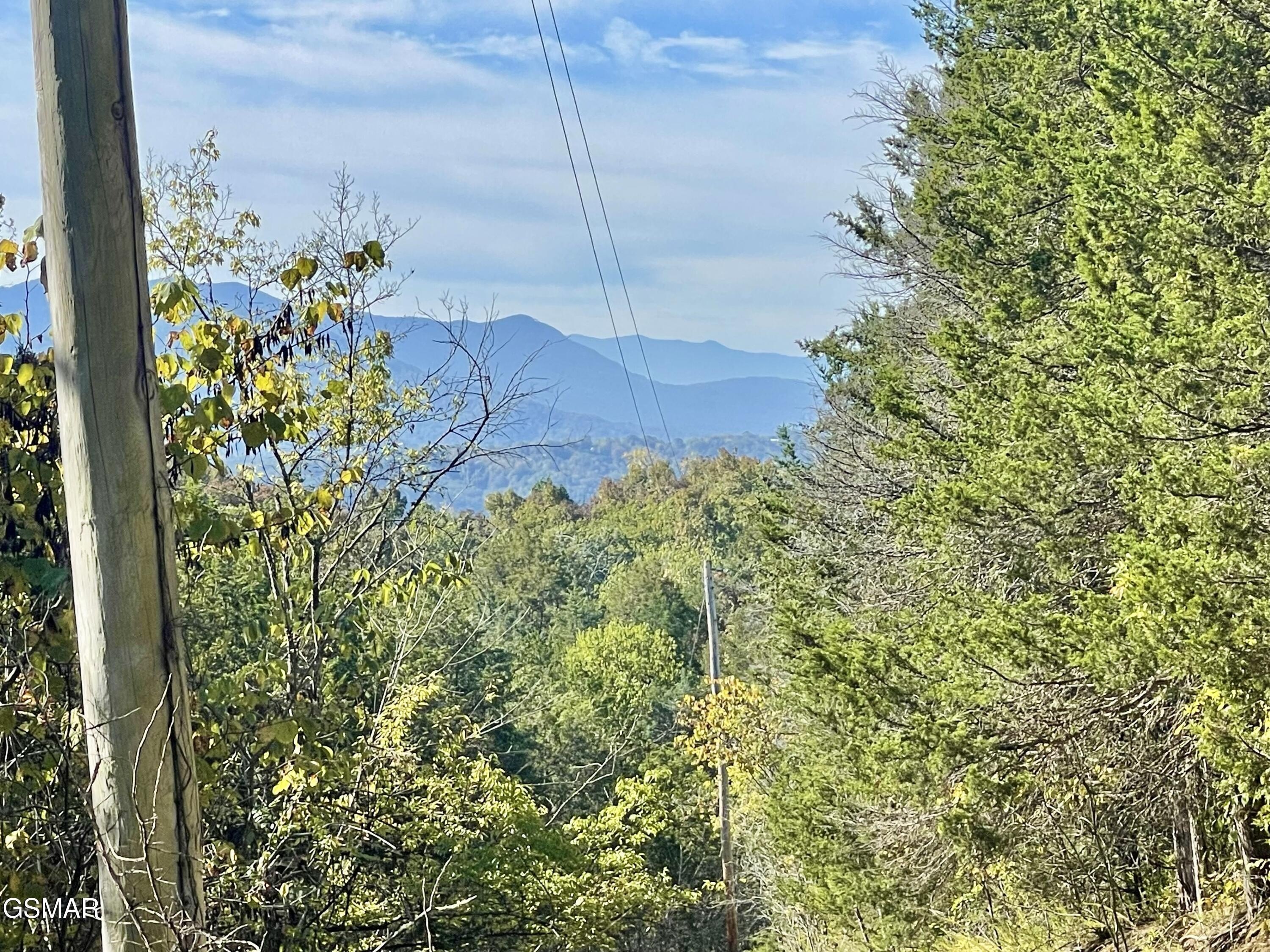Tennessee Mountain Property with Acreage
