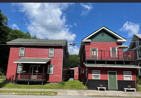 Fully Occupied Wilmore Multi-Family Property