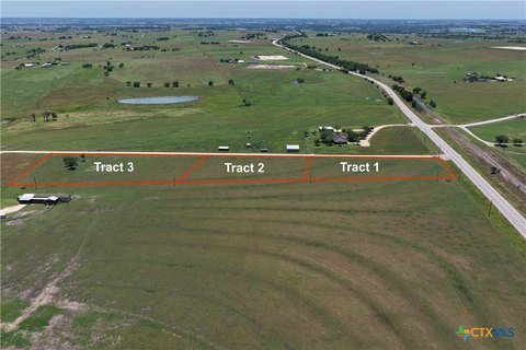 LAND - Shiner, TX
