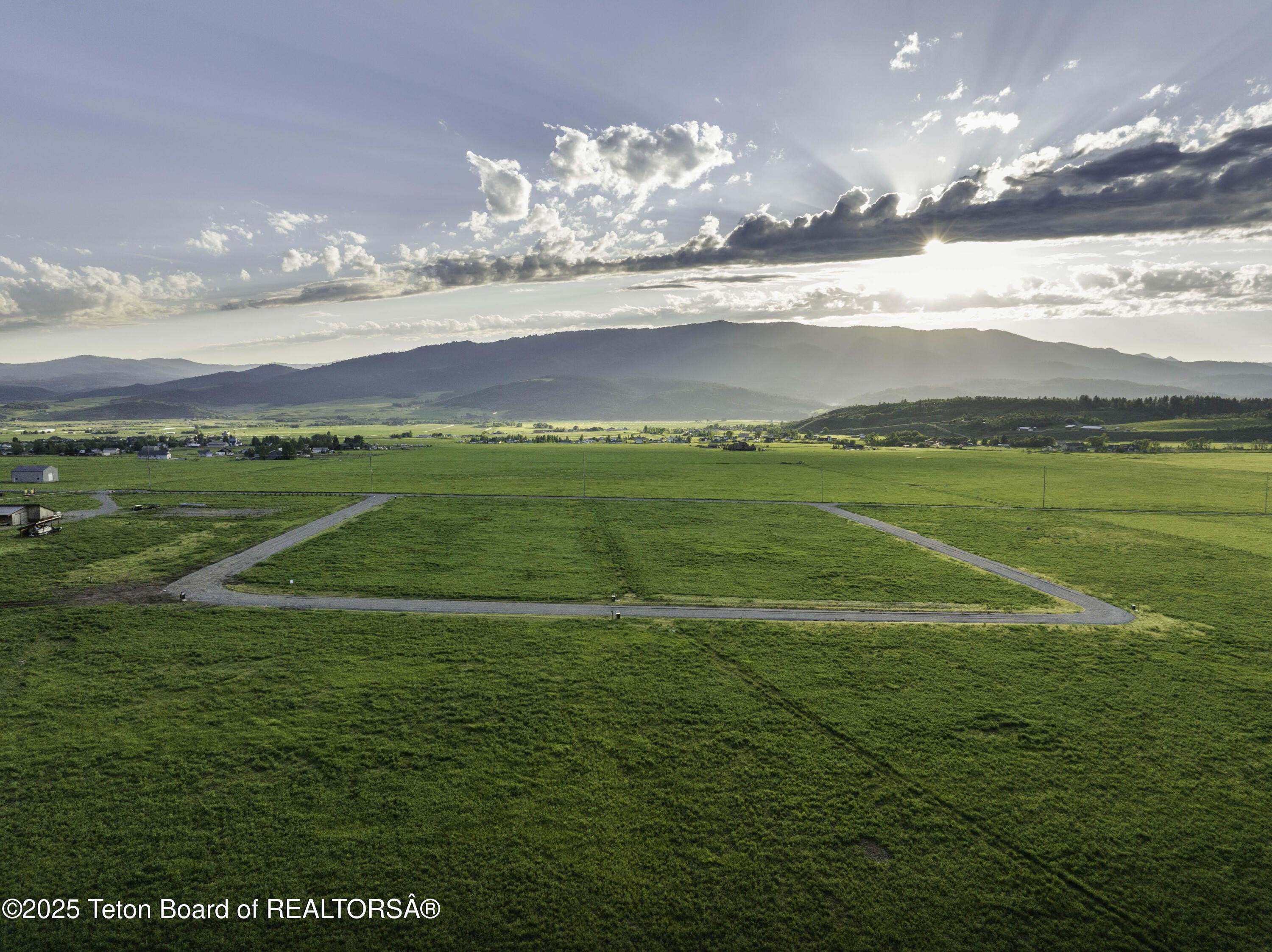 Etna, WY 4.87-Acre Parcel