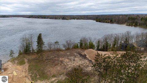 Waterfront Bluff Building Site
