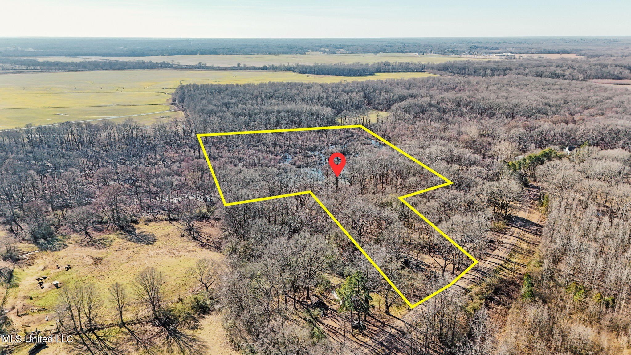 Byhalia Land with Recreation Potential