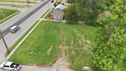 Land, Independence, MO