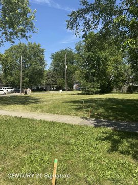 LAND - Saginaw, MI