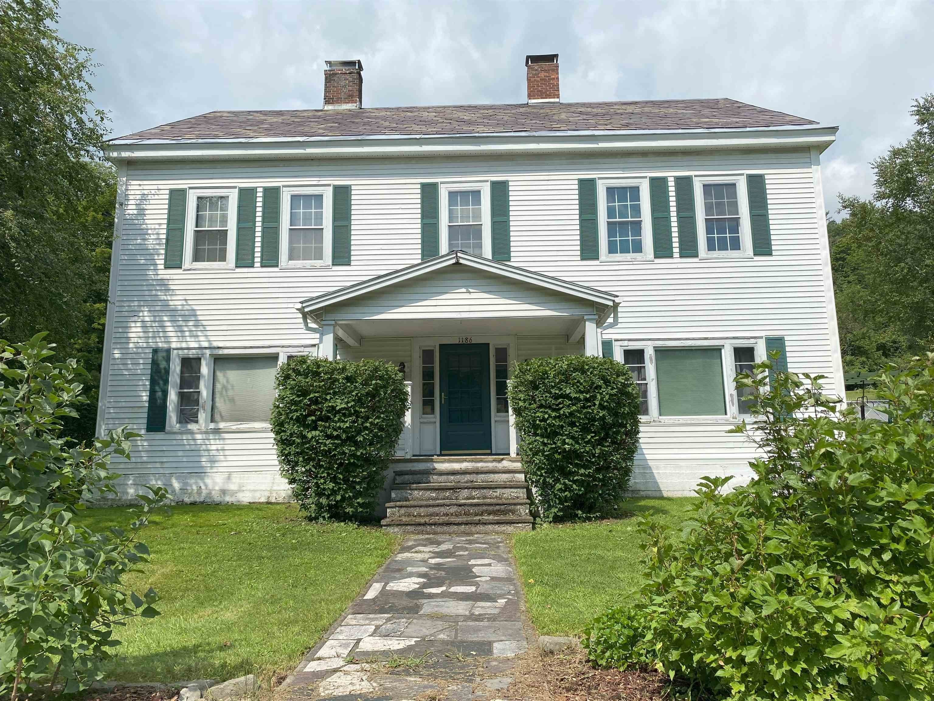 Spacious Colonial with In-Law Suite