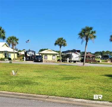 North-Facing RV Recreation Lot