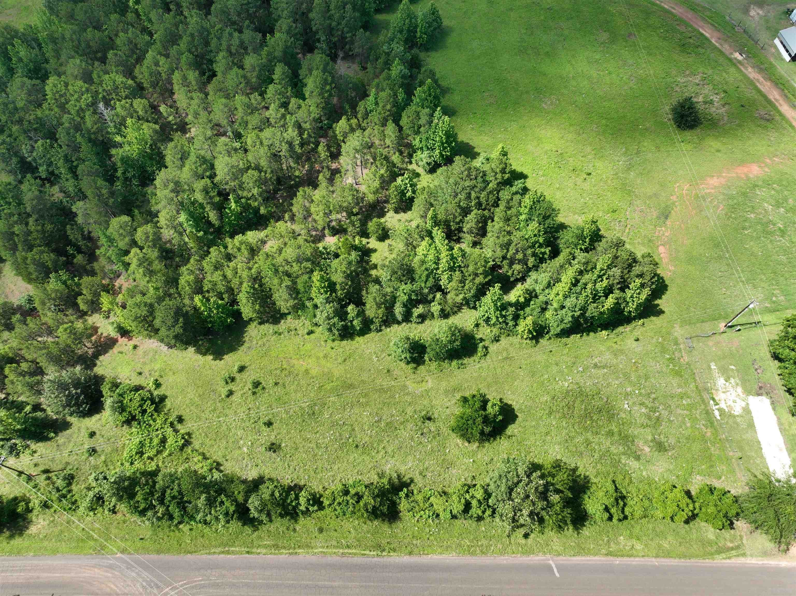 Unrestricted Land in Hawkins, TX