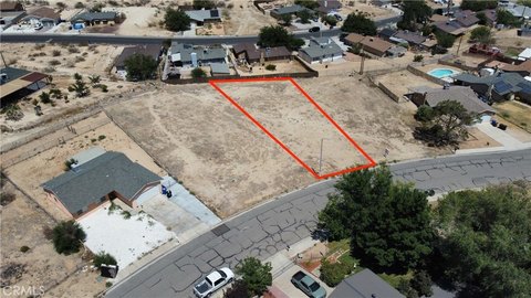 Land, Victorville, CA