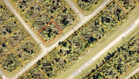 Oversized Buildable Corner Lot
