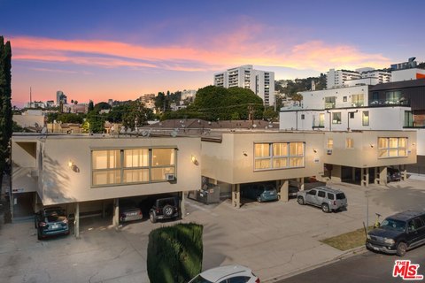 Los Angeles Multifamily Investment Opportunity