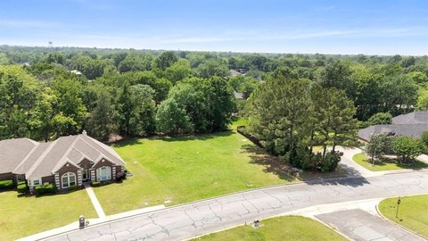 Residential Land in Golf Community